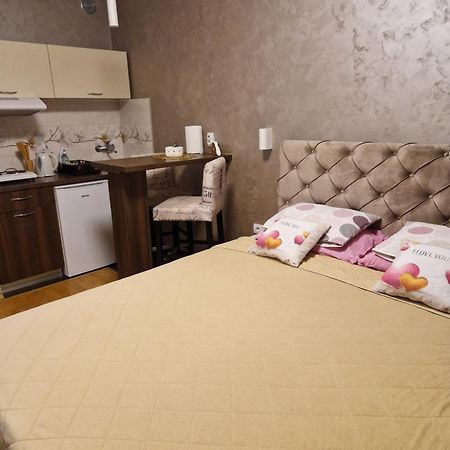 Apartman Studio Diamond Subotica Exteriör bild