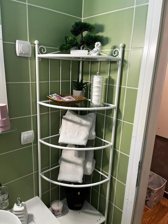 Apartman Studio Diamond Subotica Exteriör bild
