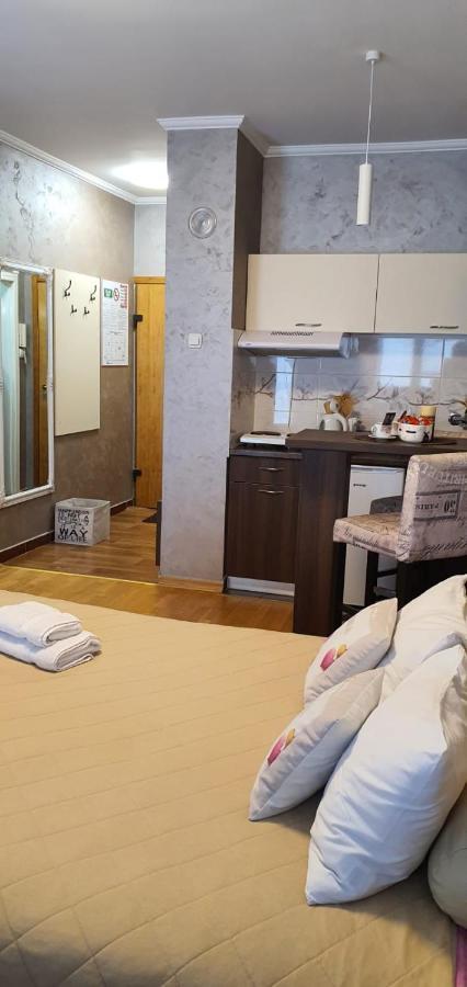 Apartman Studio Diamond Subotica Exteriör bild